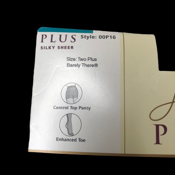 NOS Hanes Plus Silk Reflections Silky Sheer Panty Hose 2 plus Barely There Color - Picture 5 of 6